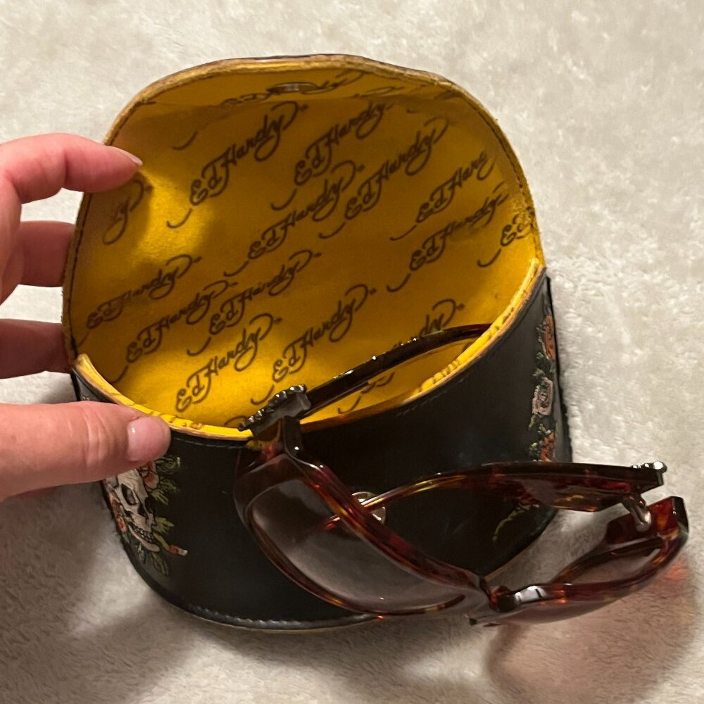 RARE/ED HARDY TATTOO Sunglasses Black Skull & Roses EHS001 Crystals W/Case - Picture 14 of 16